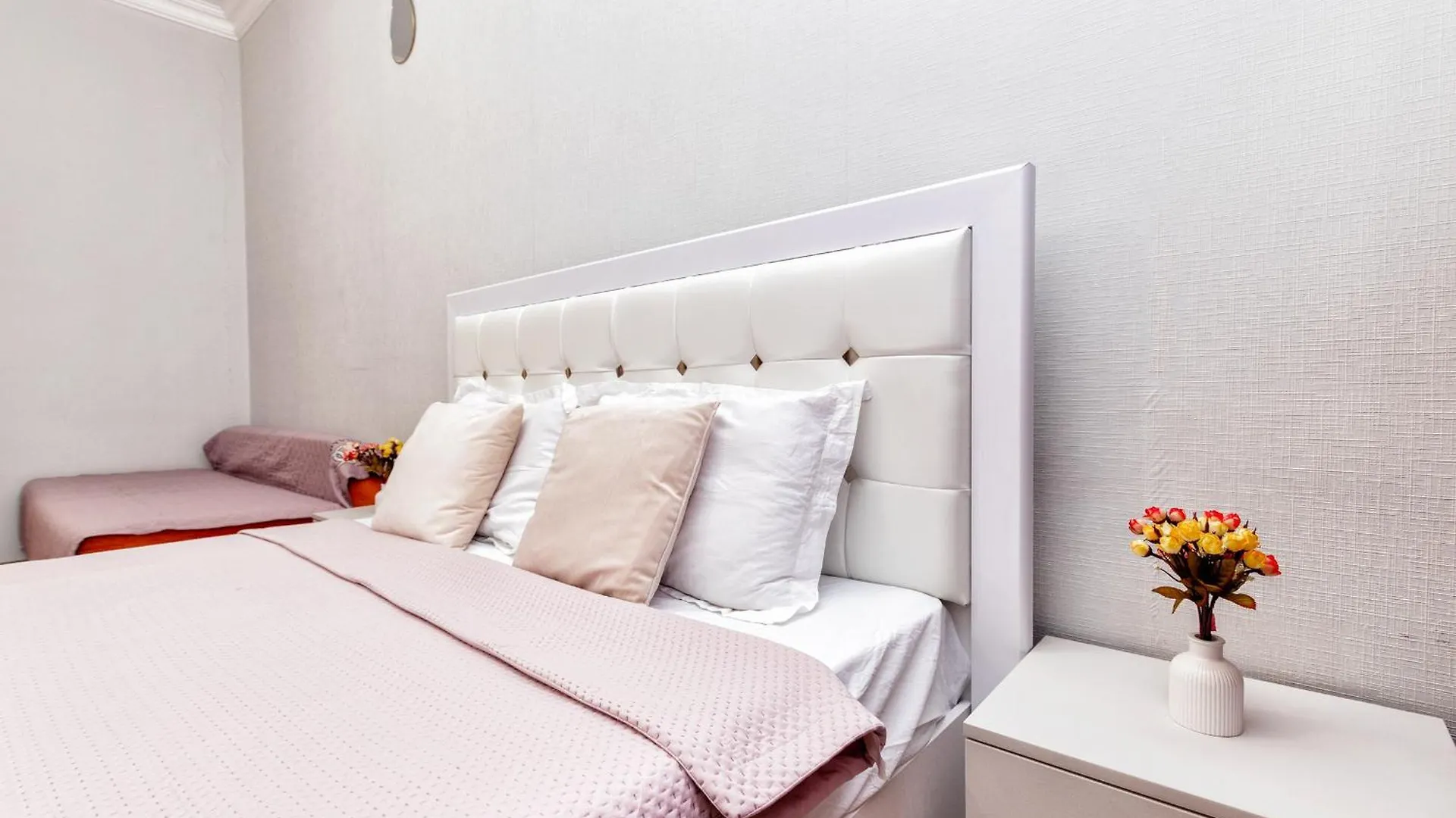 Apartment Красивые Апартаменты На Экспо Taldykol
